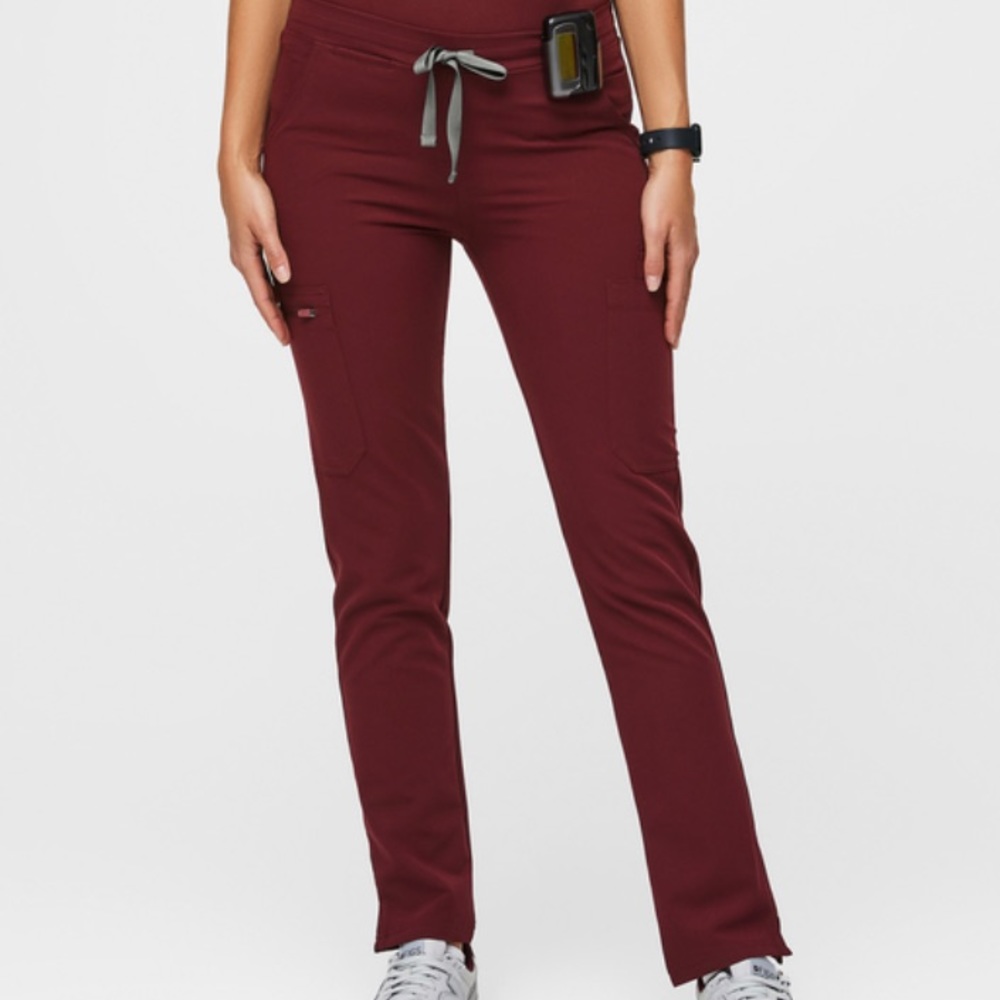 Figs burgundy Yola skinny scrub pant, size 2X (XXL) worn only a few times